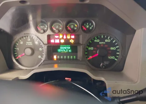 2010 Ford F-250 King Ranch/Lariat/Xl/Xlt z USA, uszkodzony, nr VIN 1FTSW2A54AEA84406